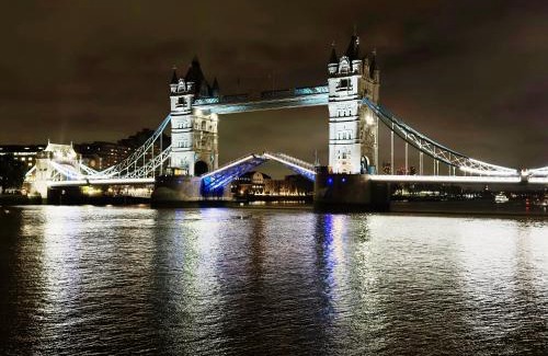 Bermondsey Apartment | Luxury 1 Bed Tower Bridge