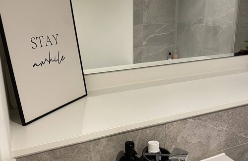 Salford Apartment | Luxury 1 Bedroom Apartment in MCR City