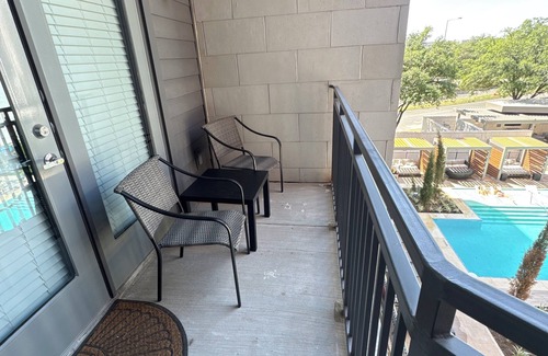 North Shoal Creek Apartment | Luxury 1 bedroom apartment with fitness room, WiFi in cool Austin