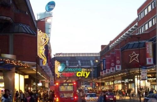 Haringey Apartment | Luxury 1 bedroom flat in the heart of Wood Green