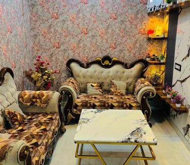 New Delhi Apartment | Luxury 1 BHK apartment in New Delhi