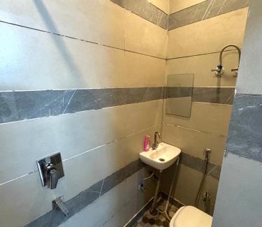 New Delhi Apartment | Luxury 1 BHK apartment in New Delhi