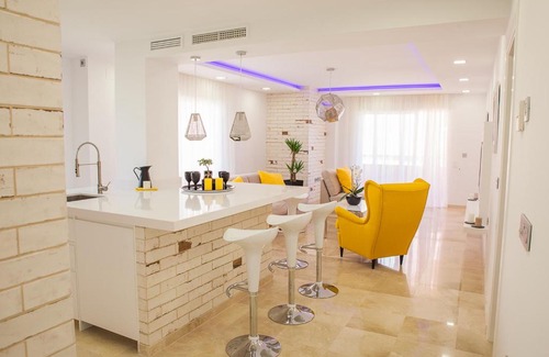 Torrequebrada Apartment | Luxury 100 sq.m. sea view apartment