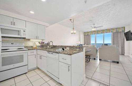 Brush - Stewarts House | Luxury 10th Floor 3 BR Condo Direct Oceanfront Wyndham Ocean Walk Resort Daytona Beach | 1011