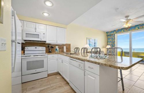 Brush - Stewarts House | Luxury 14th Floor 1 BR Condo Direct Oceanfront Wyndham Ocean Walk Resort Daytona Beach | 1410
