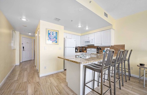 Brush - Stewarts Condo | Luxury 14th Floor 1 BR Condo Direct Oceanfront Wyndham Ocean Walk Resort Daytona Beach | 1410