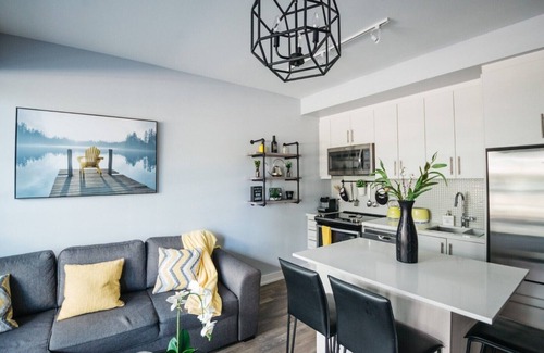 Innisfil Resort | Luxury 1BD Condo @ All Season Waterfront Resort