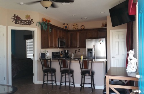 Apache Junction House | Luxury 1BR, 1BA Guest Casita With Glorious Superstition Mtn View!