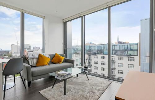 Whitechapel Apartment | Luxury 1BR Apartment near Tower Bridge
