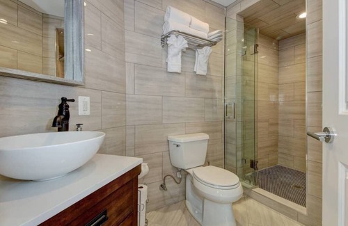 Dupont Circle Bed & Breakfast | Luxury 1BR Suite 1 Dupont/Kalorama