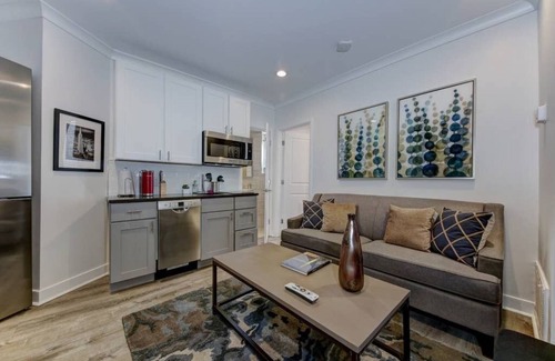 Dupont Circle Bed & Breakfast | Luxury 1BR Suite 6 Dupont/Kalorama