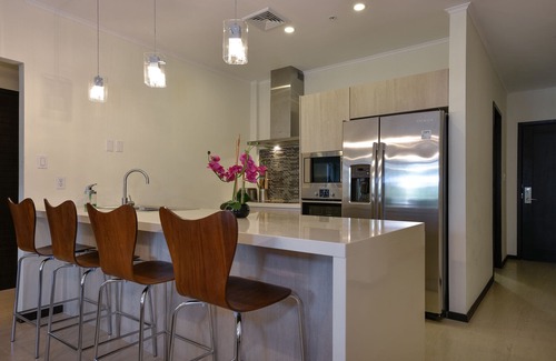 Oranjestad-West Condo | Luxury 2 Bdr, 2.5 bath ground floor LEVENT condo on Eagle Beach