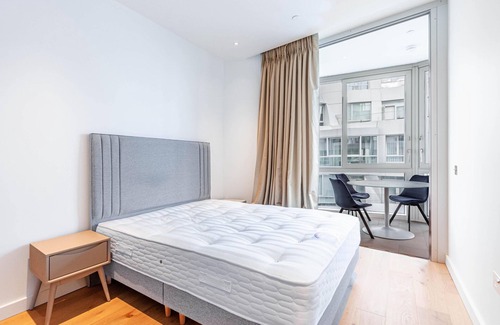 Queenstown Apartment | Luxury 2 Bed 2 Bathroom Battersea Power Station
