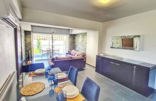 Ayios Dhometios Apartment | Luxury 2-bed apartment minutes to downtown