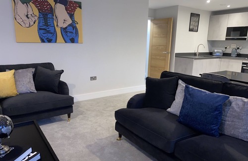 Moseley Apartment | Luxury 2 Bed Bathroom Apartment in Moseley Birmingham