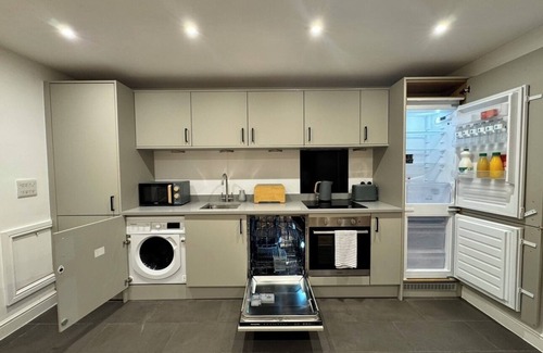 Winterbourne House | Luxury 2 bed bungalow