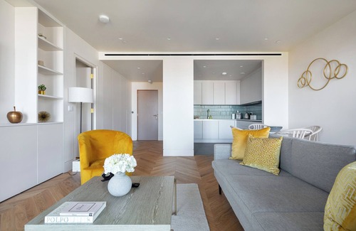 Soho Apartment | Luxury 2 Bed Heart of Soho/Oxford Circus/Piccadilly/Carnaby St