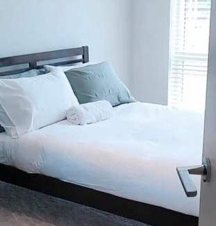 Woolwich Apartment | Luxury 2 Bed in Royal Arsenal