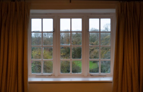 Beaminster Cottage | Luxury 2-bed woodland cottage in Re-wilding area