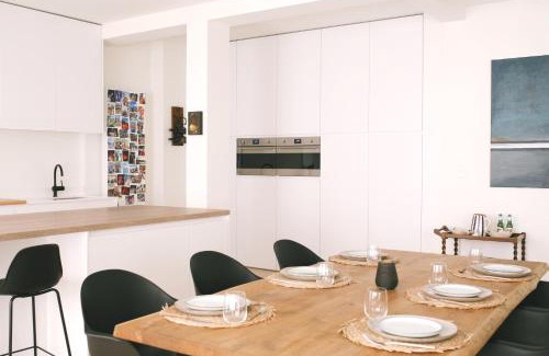 Antwerp Apartment | Luxury 2 Bedroom - Antwerp City Centre