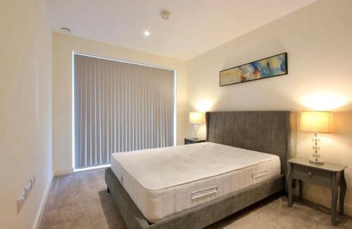 Woolwich Riverside Apartment | Luxury 2 Bedroom Apartment in Central London