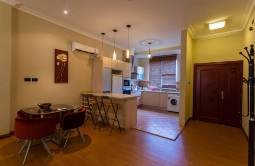 Osu Klottey House | Luxury 2 Bedroom Apartment