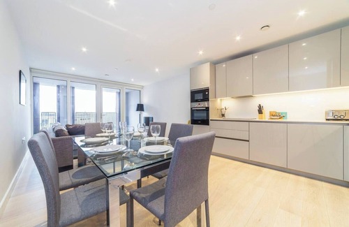 Elephant and Castle Apartment | Luxury 2 Bedroom Flat In Elephant and Castle