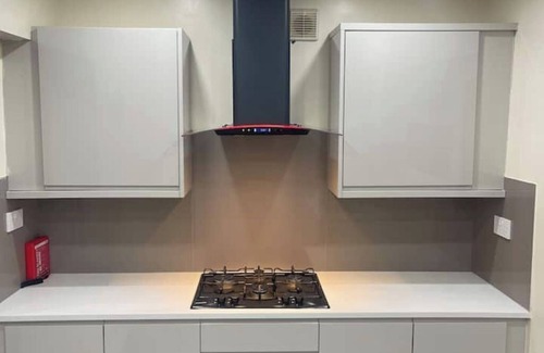 Birmingham House | Luxury 2 bedroom house + pool table in Harborne