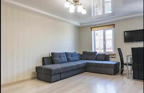 Dnipro Apartment | Luxury 2-bedroom Most City Area, center