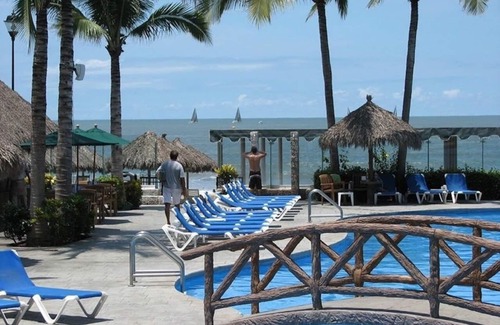 Nuevo Vallarta Apartment | Luxury 2 bedrooms , 2 bathrooms Apartment in El Tigre Golf Course