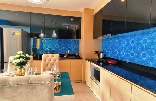 Jomtien Apartment | Luxury 2-Bedroom Sea View Escape