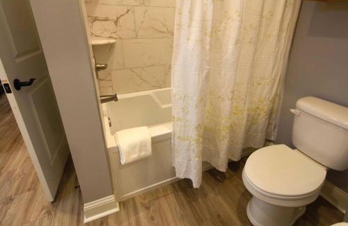 Prien House | Luxury 2 bedroom townhouse #3