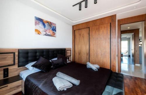 Camp El Ghoul Apartment | Luxury 2 Bedroom with Mountain View