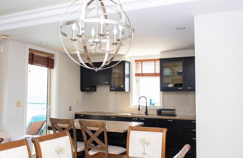 Montego Bay Condo | Luxury 2 BR 2.5BA in optional all-inclusive resort high floor beachfront tower