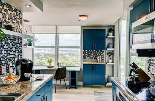Coconut Grove Apartment | Luxury 2-story Penthouse located in Coconut Grove Hotel-includes Parking