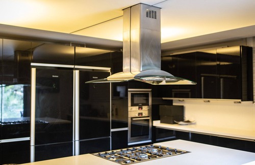 Naqqache House | Luxury 2BD Apartment with Panoramic Sea View