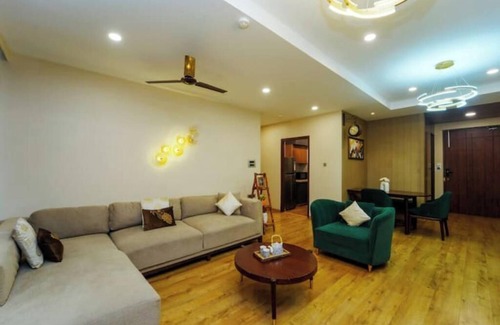 Shimla Condo | Luxury 2BHK Apartment White Breeze -flexigo Stays