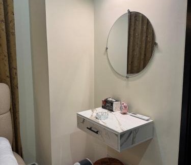 Islamabad Apartment | Luxury 2BHK I Skypark One I Gulberg Greens