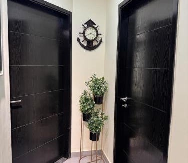 Islamabad Apartment | Luxury 2BHK I Skypark One I Gulberg Greens