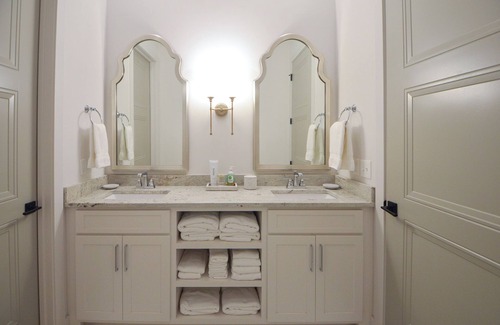 Starkville Condo | Luxury 2BR/2BA Condo Close to Campus