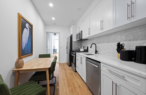 Rose Hill Apartment | Luxury, 2BR/2BA, Prime Kips Bay