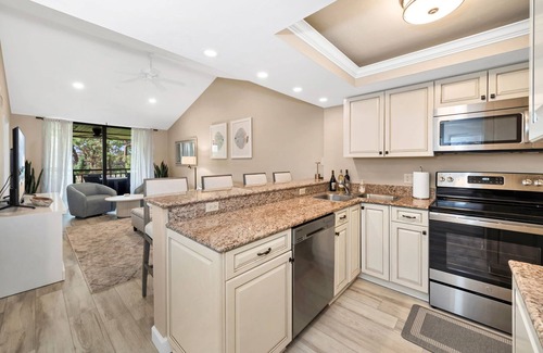 Bonita Bay Condo | Luxury 2BR Condo w/Private Beach Access & Resort Perks – Bonita Bay