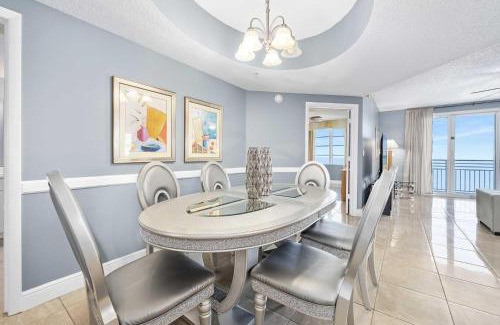 Brush - Stewarts House | Luxury 2BR Dbl Balcony Direct Ocean Wyndham Resort