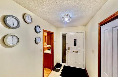 York Regional Municipality Apartment | Luxury 2BR home in Newmarket