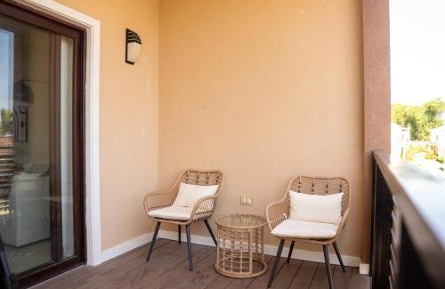 West End Apartment | Luxury 2BR Loft - Ocean View