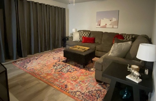 Carmichael House | Luxury 3 Bd 3 Ba House All New Interior Pets Welcome Free Parking