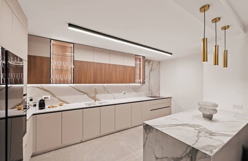 Jerusalem City Centre Apartment | Luxury 3 BDR In The Heart Of Jerusalem By Isrentals