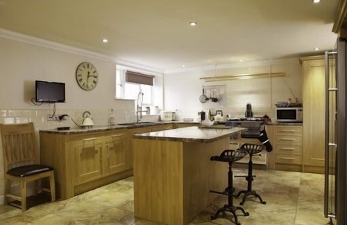 Anstruther House | Luxury 3 bed/3 bathroom house near St Andrews. Ideal for Golf, Sea and Walks