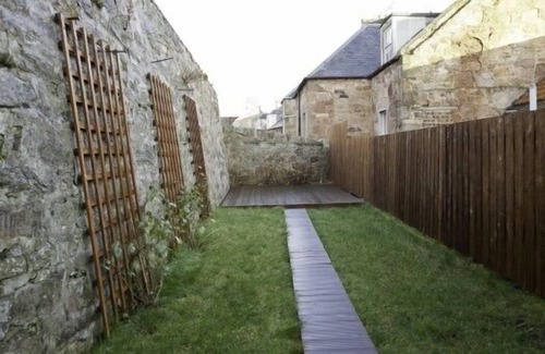 Anstruther House | Luxury 3 bed/3 bathroom house near St Andrews. Ideal for Golf, Sea and Walks