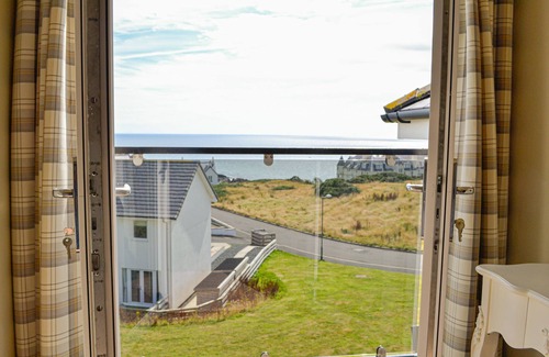 Portpatrick Apartment | Luxury 3 Bed apartment with sea views